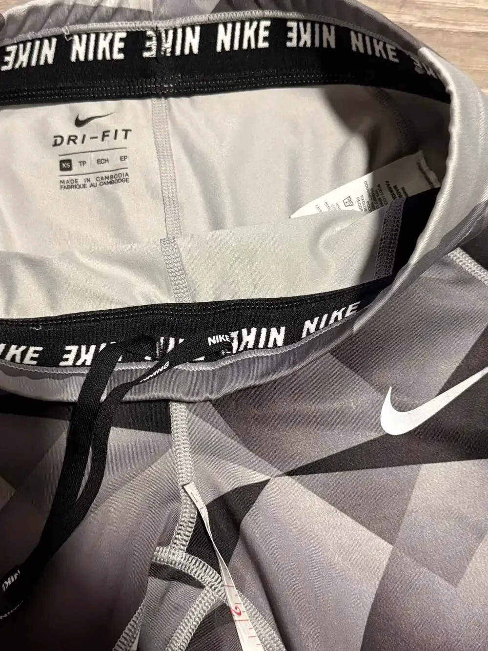 Nike Dri-Fit Geometric Faceted Print Running Leggings Tights Size XS